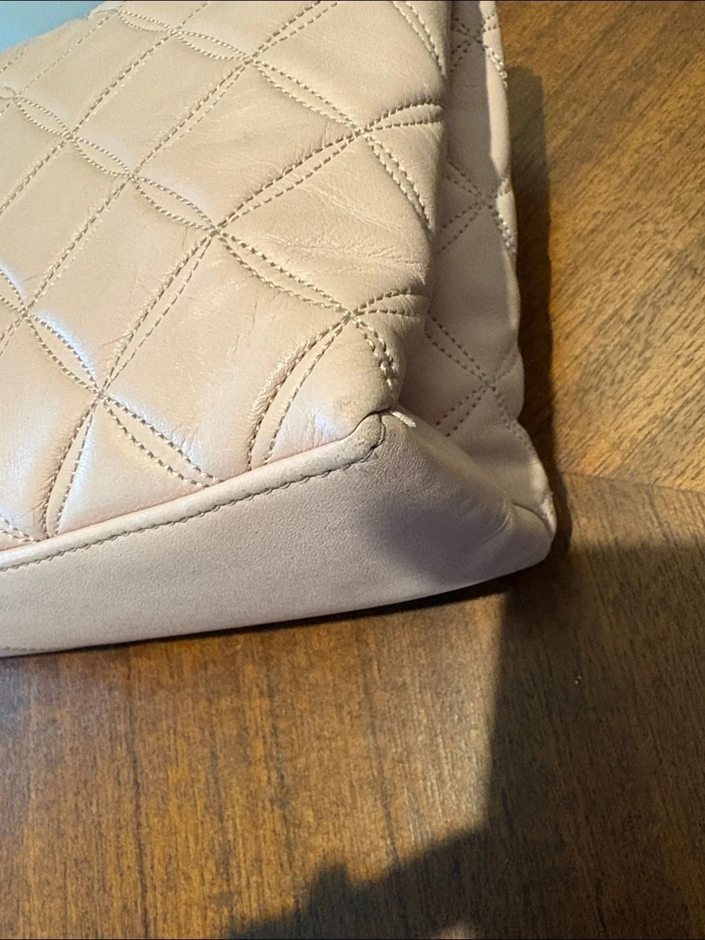Kate spade  shoulder/Crossbody bag  quilted turn lock flap DUSTY pink blush  EUC